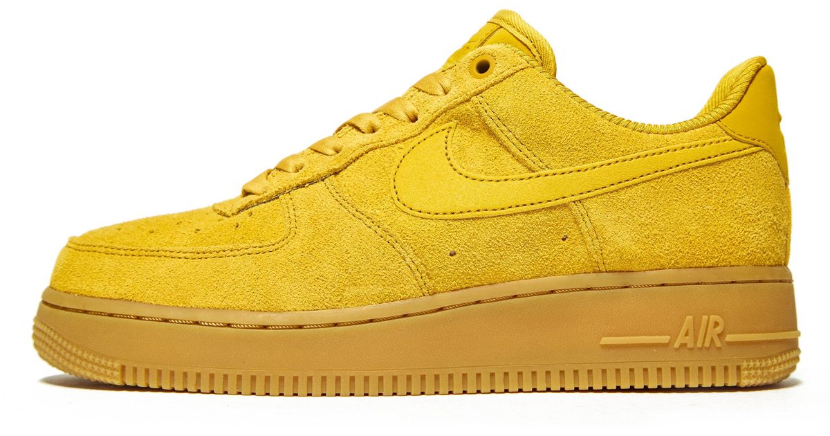 men yellow air force 1