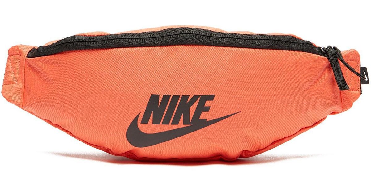 Nike Synthetic Waist Bag in Orange 