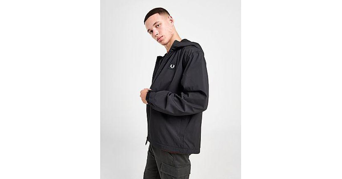 Fred Perry Badge Woven Jacket in Black for Men Lyst UK