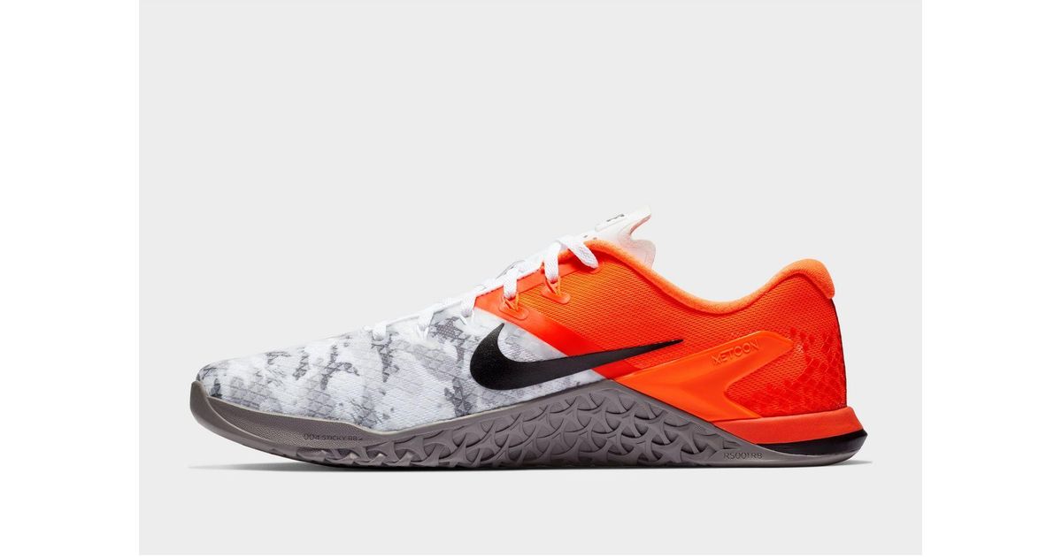 difference between nike metcon 4 and 4xd