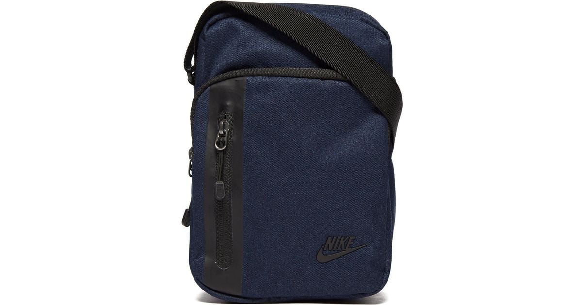 nike small pouch bag