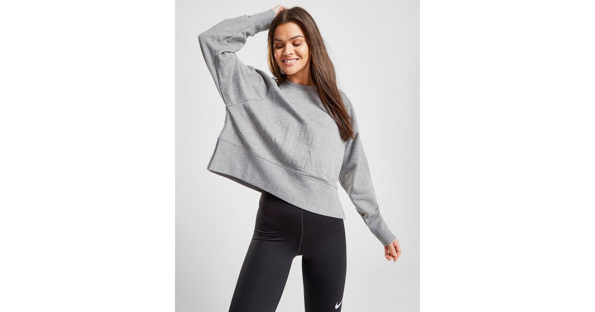 nike versa sweatshirt