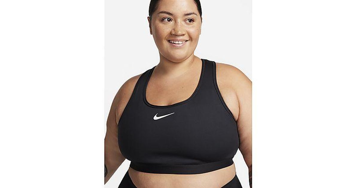 Nike Swoosh Sports Bra Plus Size in Black