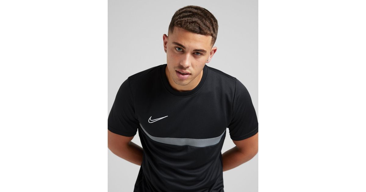 next nike t shirt