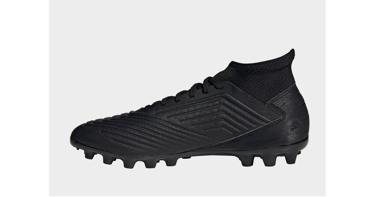 predator 19.3 artificial grass