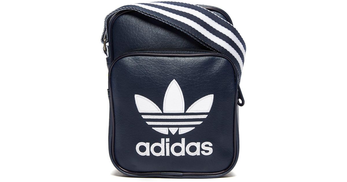 adidas Originals Small Items Bag in 