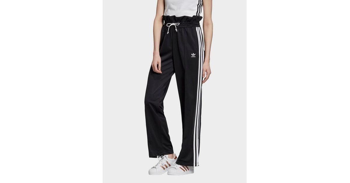 adidas originals bellista three stripe cuffed joggers in black