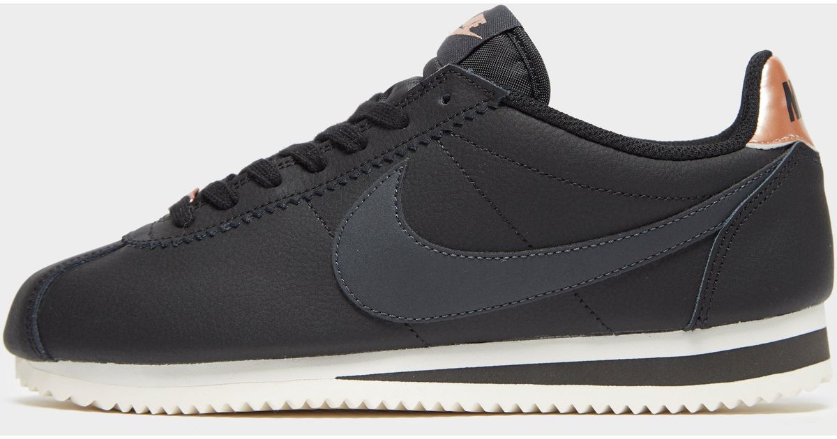 rose gold and black cortez