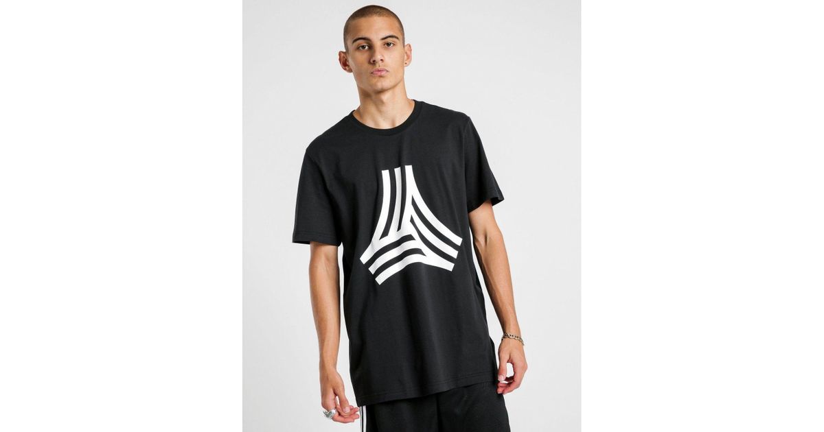 tan logo tee adidas