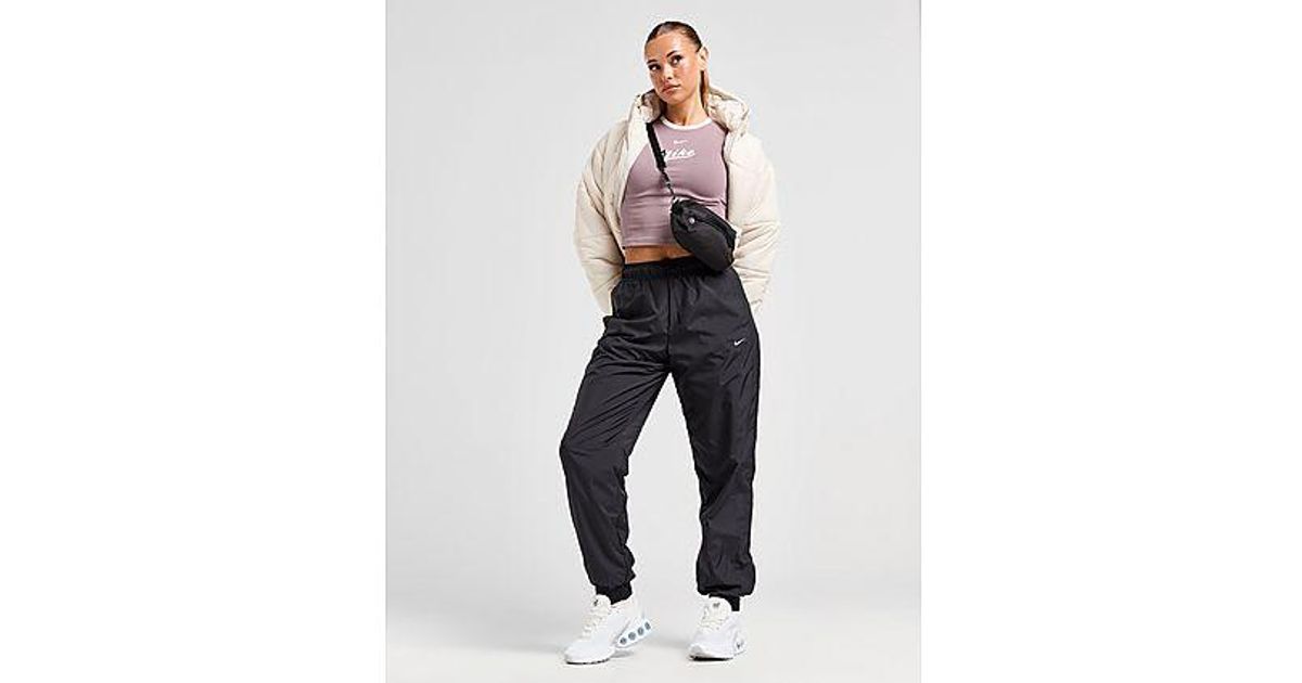 Nike essential woven track pants hotsell