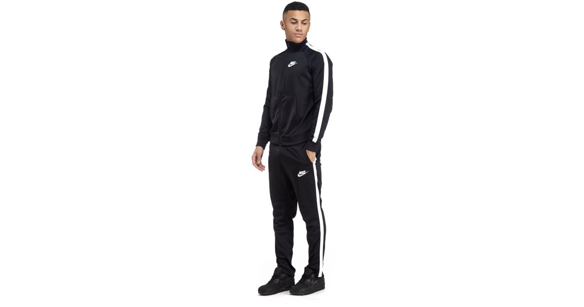 Buy nike joggers with white stripe cheap online