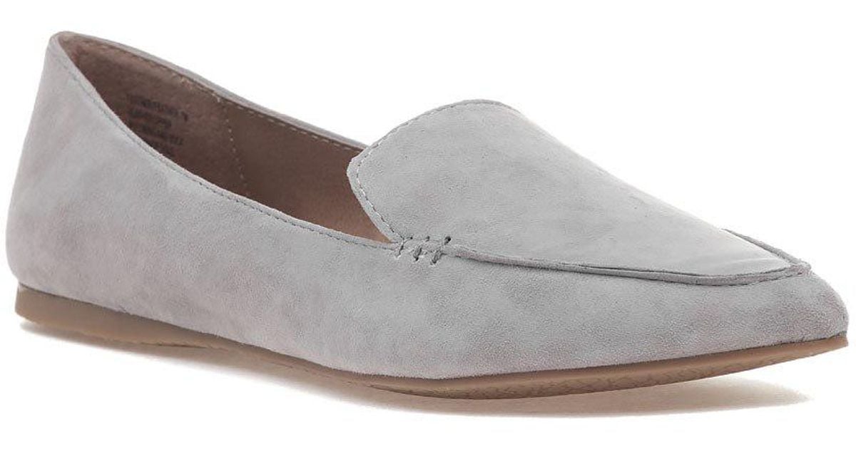 steve madden feather grey suede