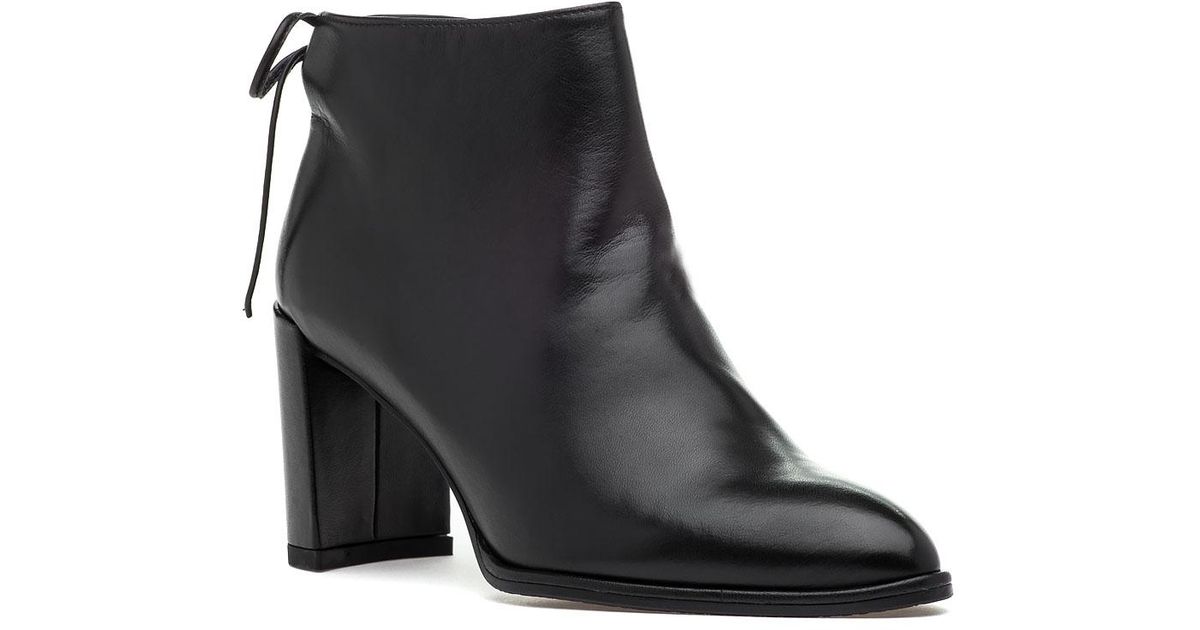 stuart weitzman siggy 60 leather bootie