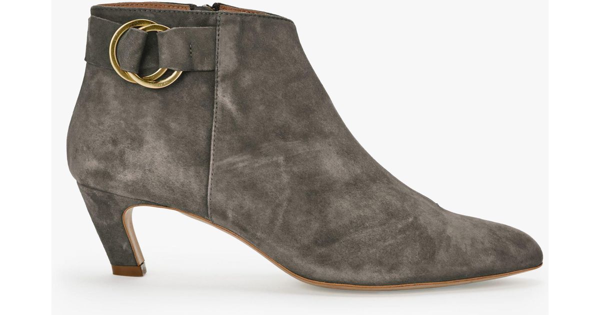 modern rarity boots