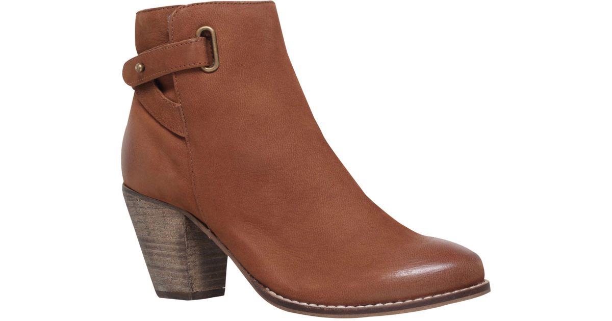 Carvela Kurt Geiger Smart in Brown 