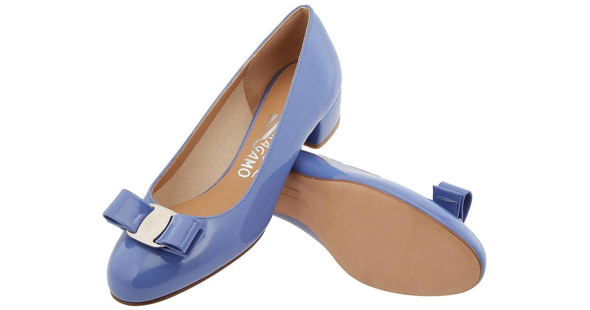 ferragamo vara bow pump shoe