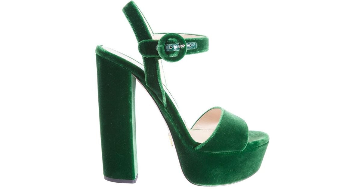 Prada Green Velvet Platform Heels - Lyst