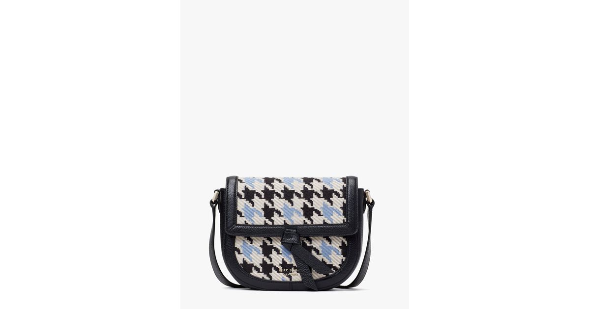 Kate Spade Knott Houndstooth Saddle Umhängetasche, Mittelgroß in Kate Spade Knott Houndstooth Saddle Umhängetasche, Mittelgroß in