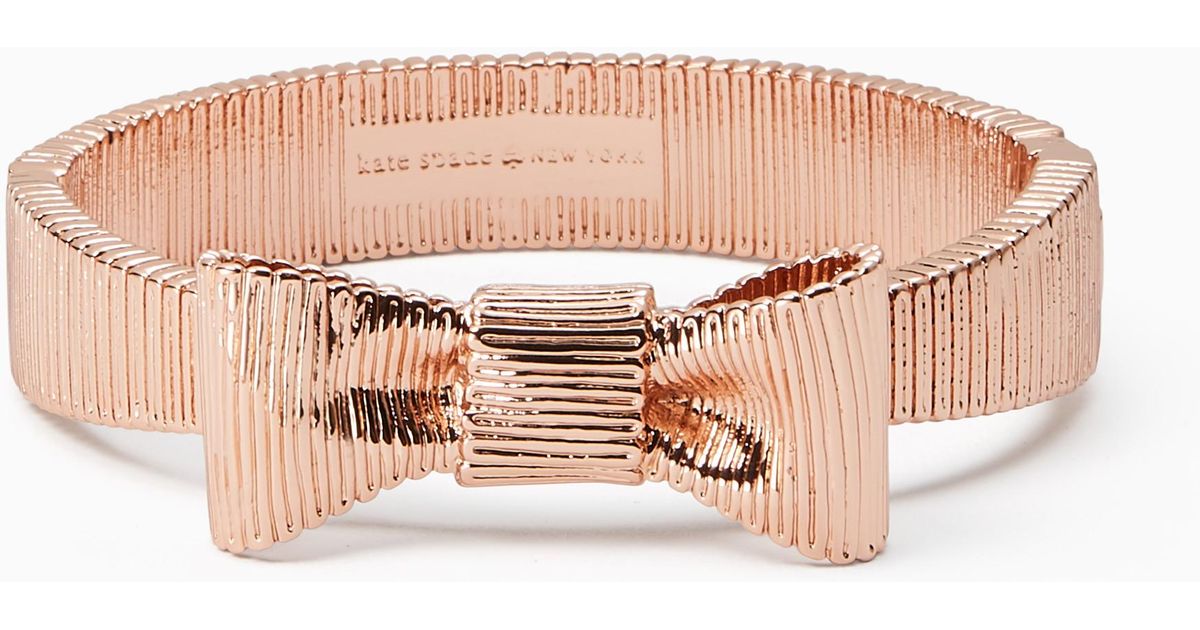 Kate Spade All Wrapped Up Bow Hinged Bangle in Rose Gold (Pink) Lyst