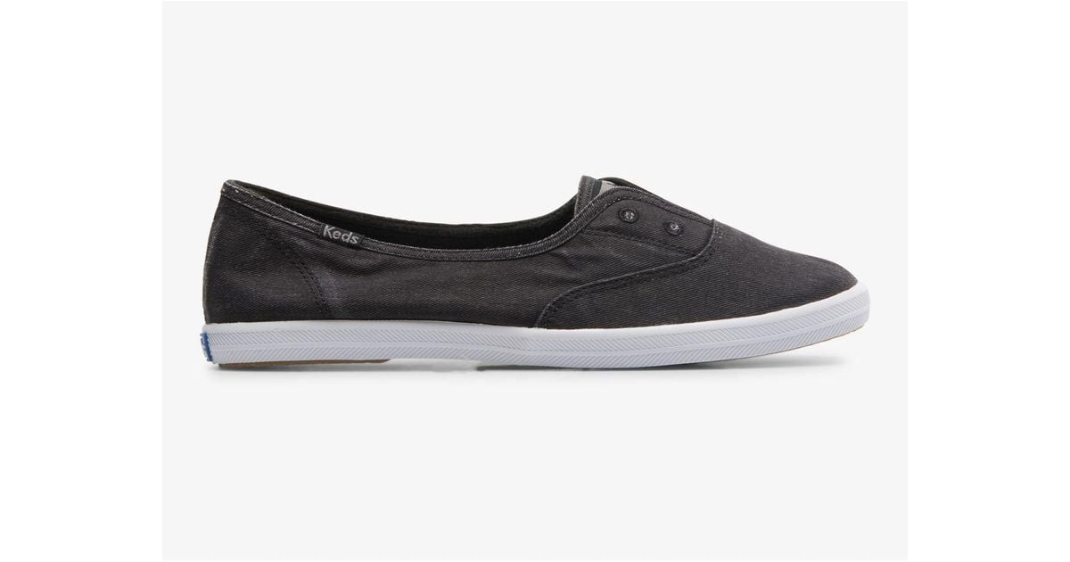 keds chillax sneaker