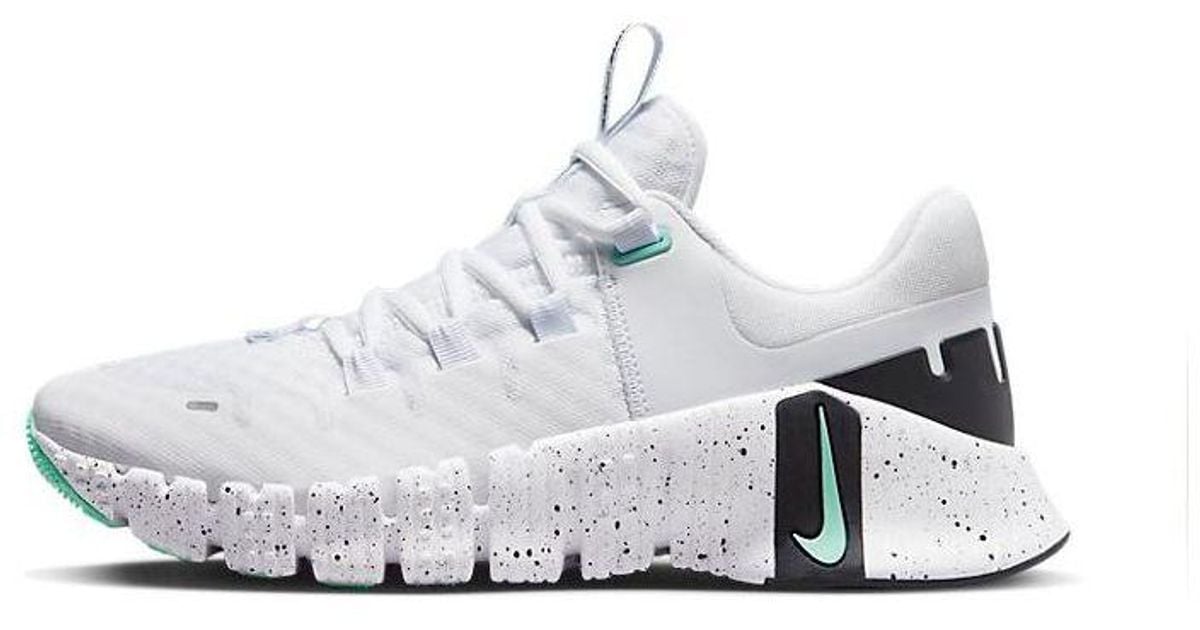 mens nike metcon white