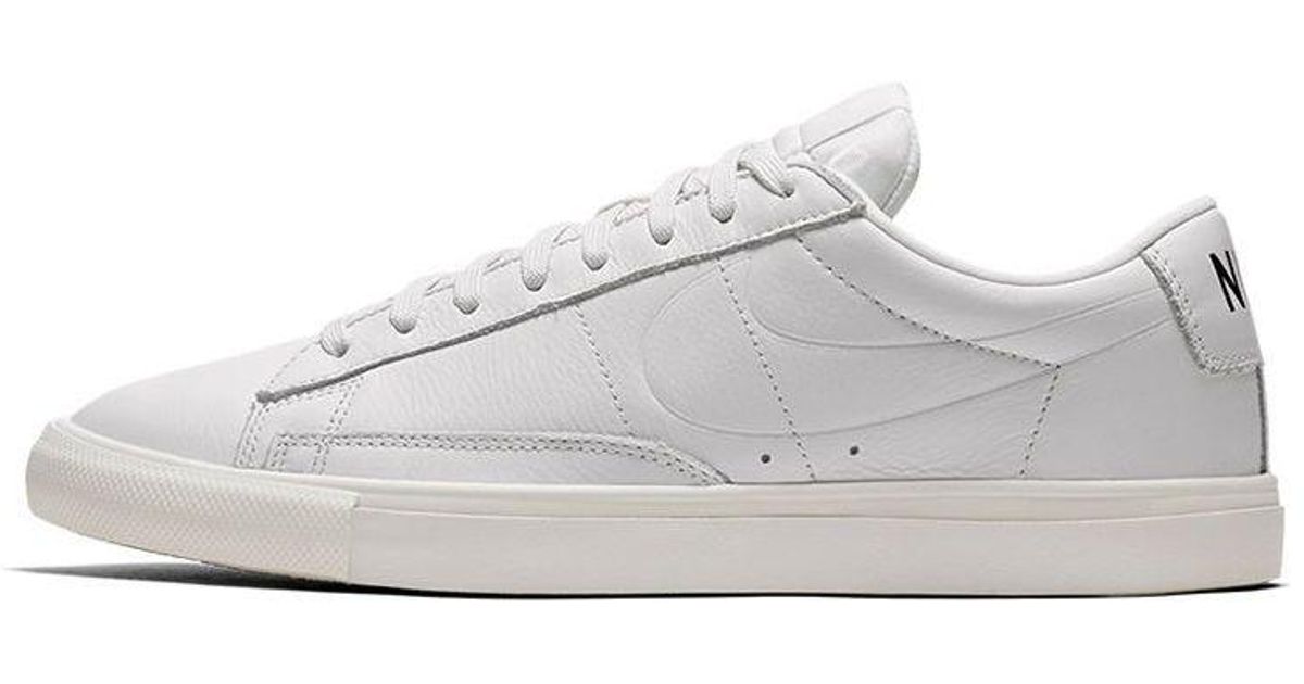 mens nike blazer low white