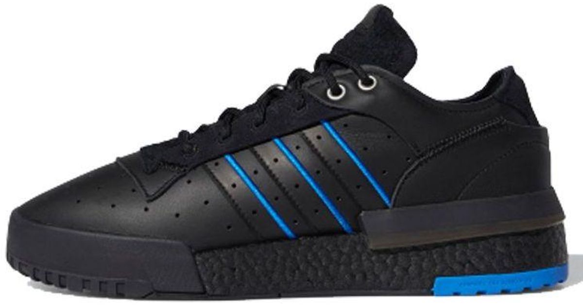 rivalry rm low shoes