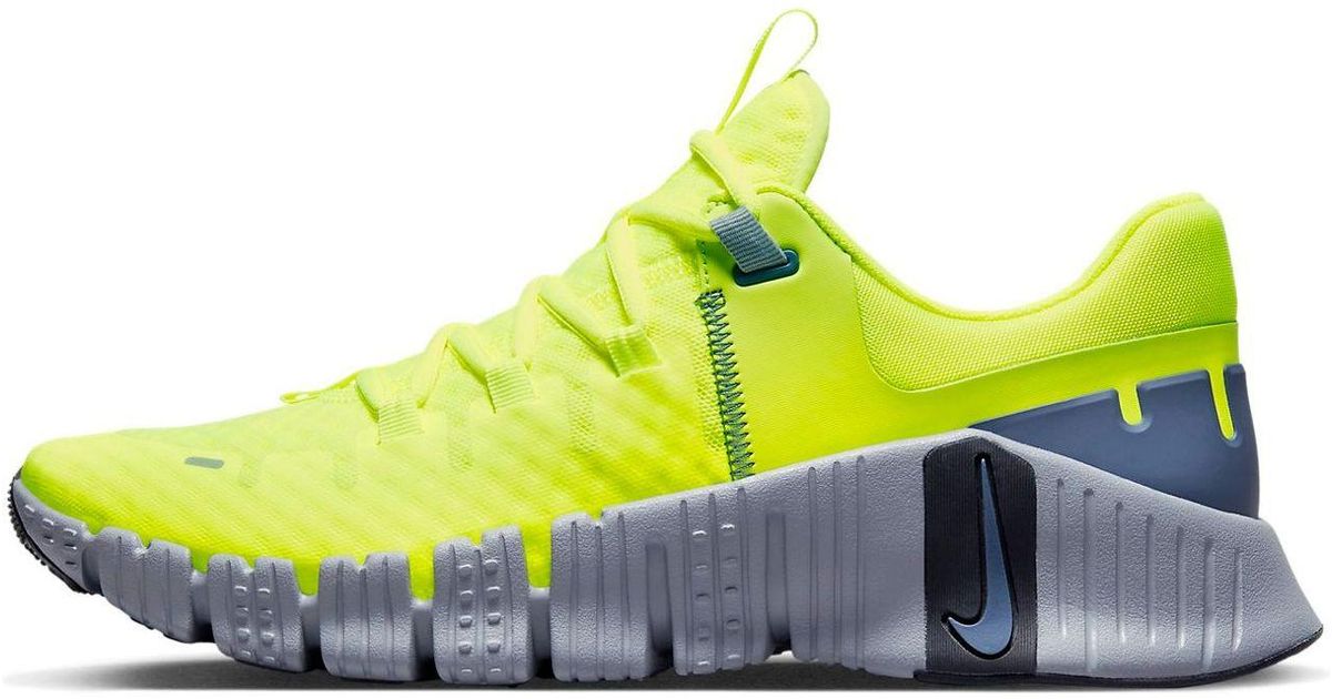 Metcon 5 yellow black new arrivals