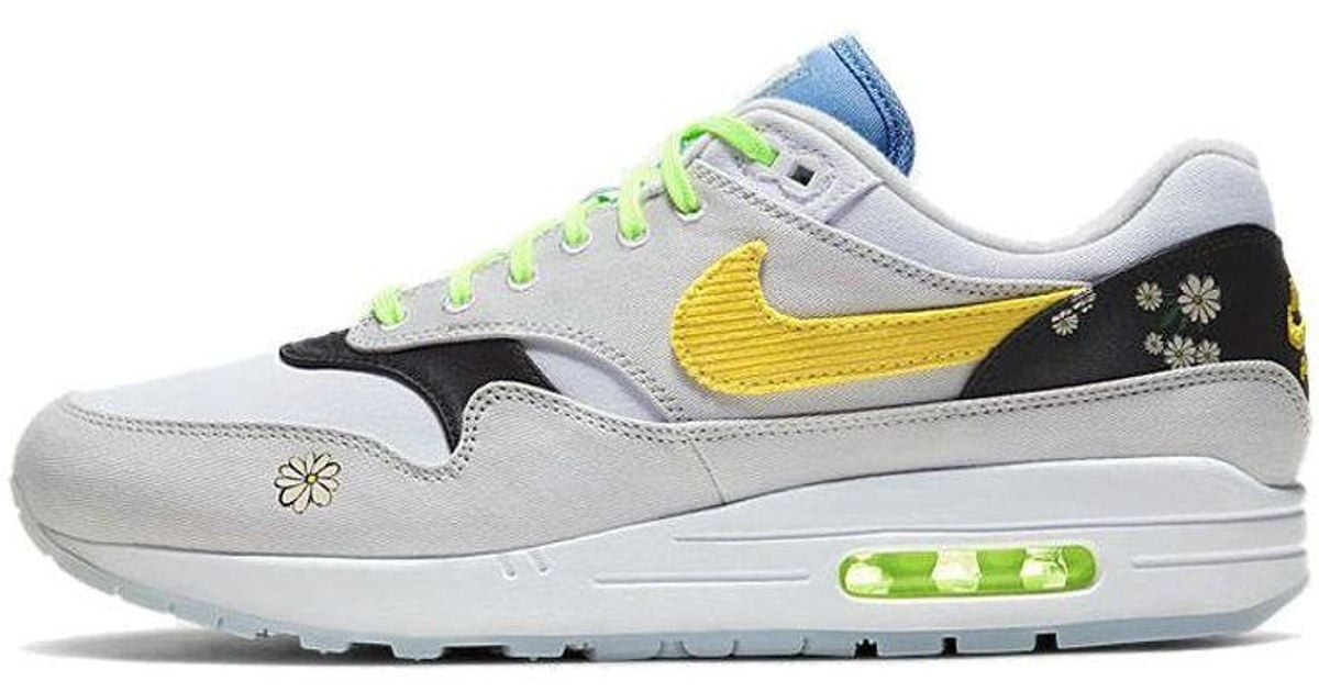 white and grey air max 1