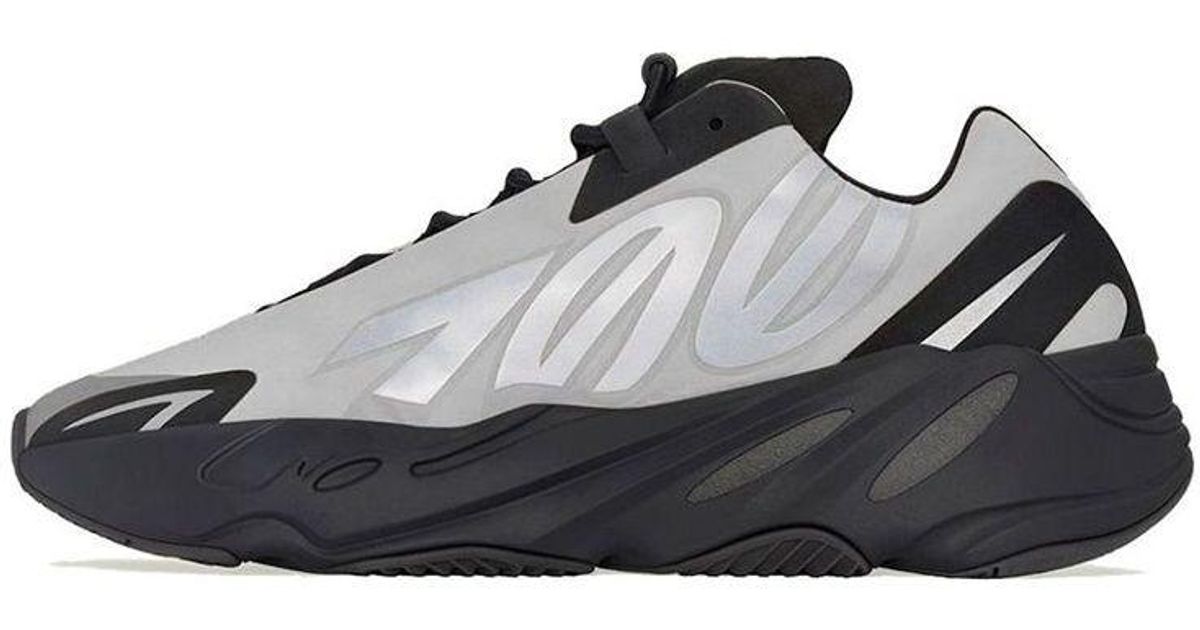 adidas Yeezy Boost 700 Mnvn 'Metallic' in Black for Men Lyst UK