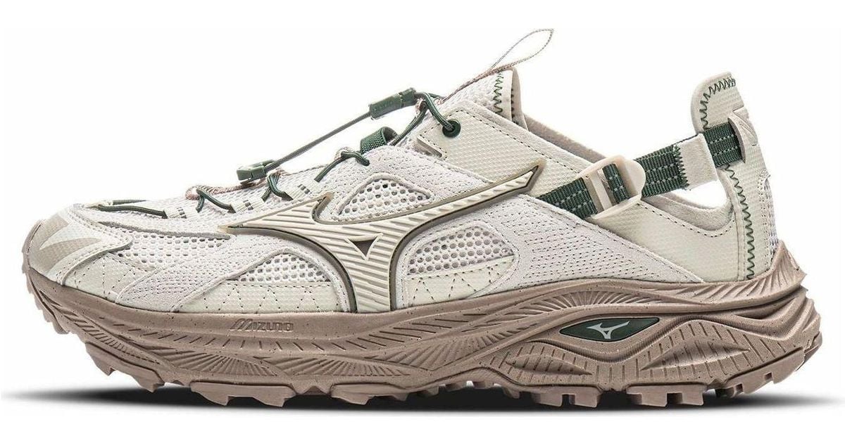 mizuno-beige-Racer-Trail-Se-