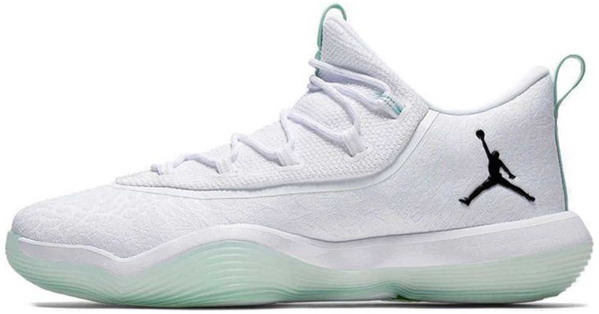 superfly all white