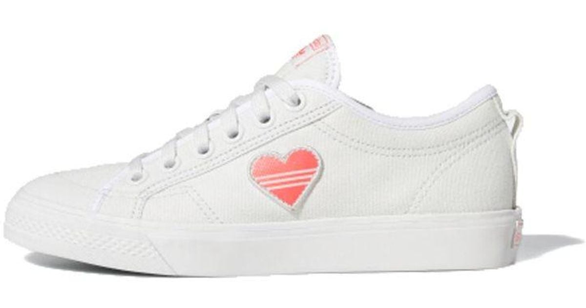 adidas Originals Nizza Trefoil 'valentine's Day' in White | Lyst