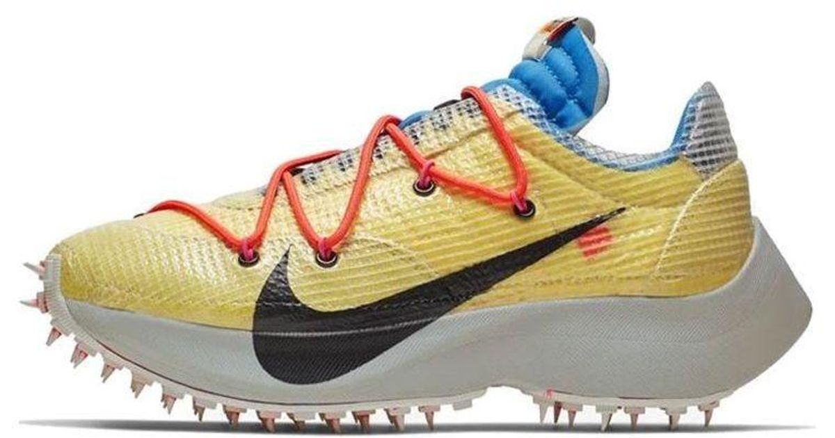 nike wmns vapor street