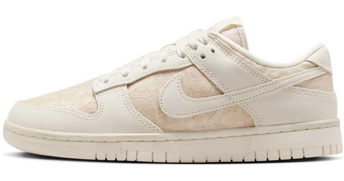 cream colored dunks