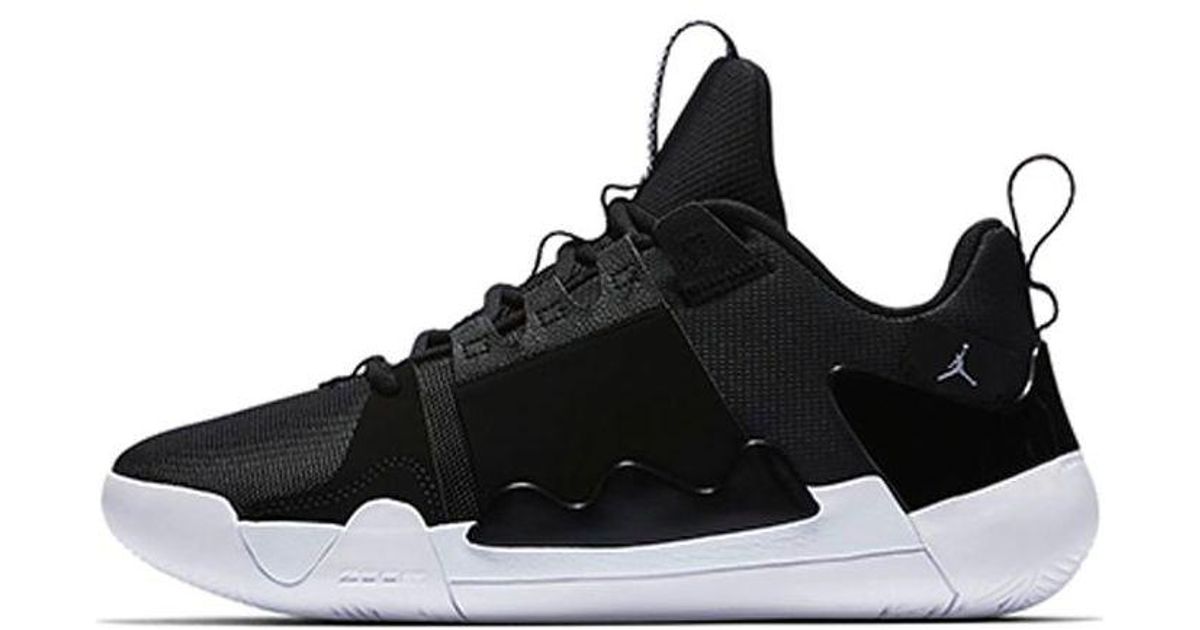 nike zoom zero gravity