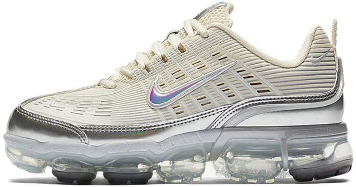 nike white vapormax 360