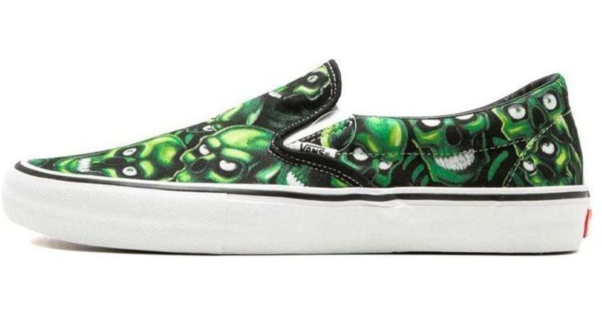 Vans Supreme X Slip-On 'Glow-In-The-Dark Skull Pile' in Green for
