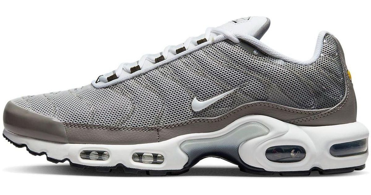nike air max plus tn se grey