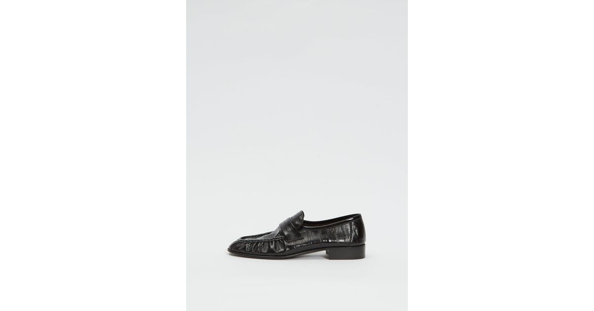 The Row Soft Loafer in Black | Lyst