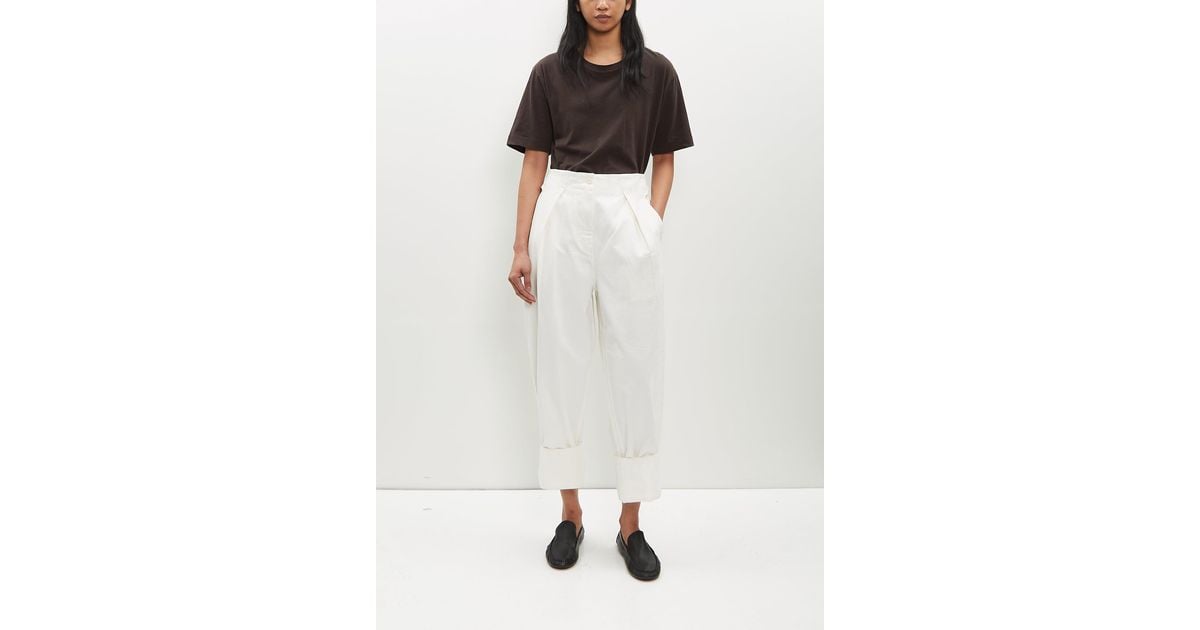 Margaret Howell｜CHINO PANTS (MHL CINCH BACK TROUSER - E Cropped Ankle Vent Trouser — Natural – La Garçonne