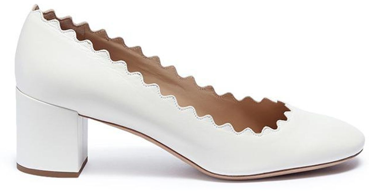 Chloé 'lauren' Scalloped Nappa Leather Pumps in White - Lyst