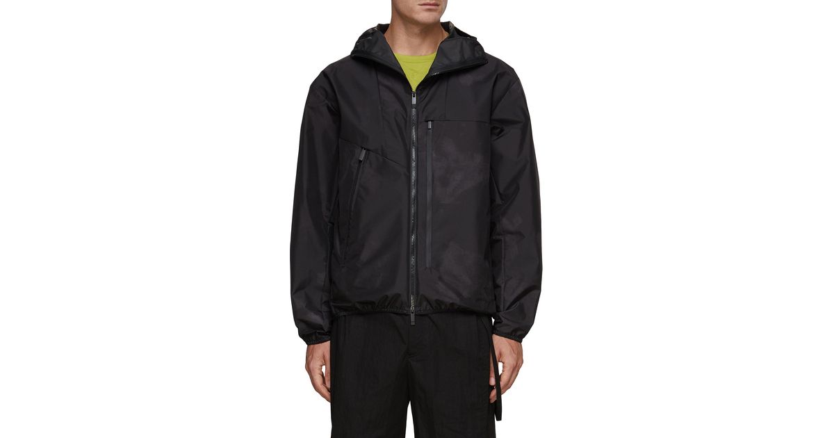 Moncler Reflective Hood Logo Ripstop Jacket in Black for Men | Lyst