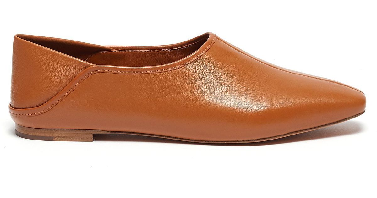 vince branine leather flat