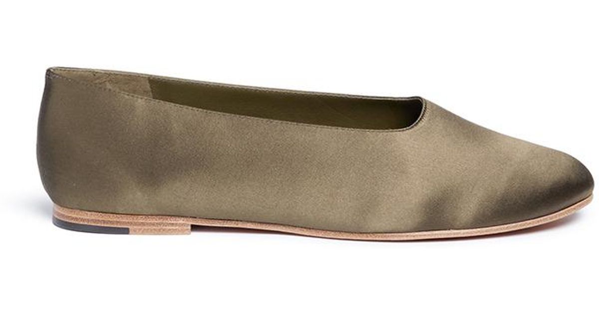 vince maxwell flats