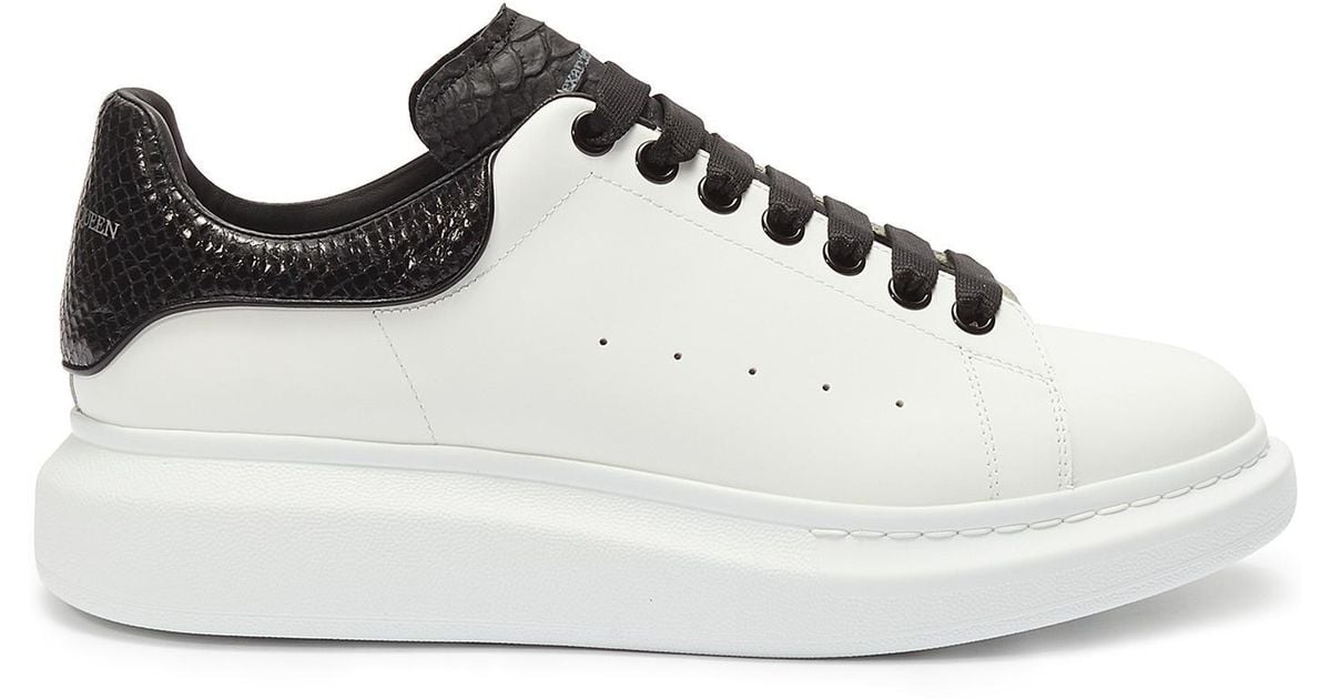 ALEXANDER MCQUEEN, 'Oversized Sneaker' in leather, WHITE / BLACK, Men