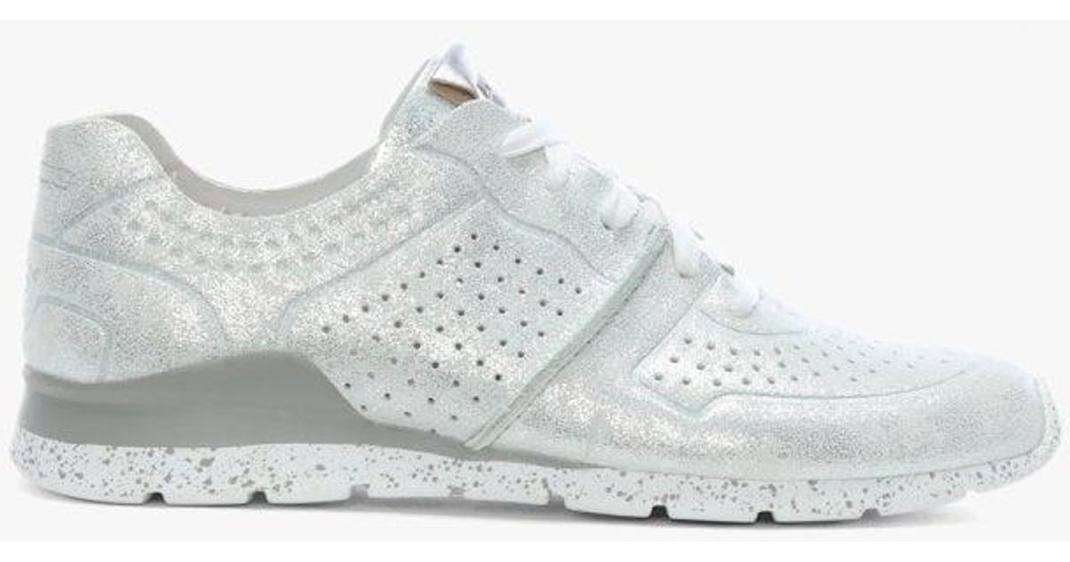 UGG Tye Stardust Silver Metallic Leather Sneakers | Lyst