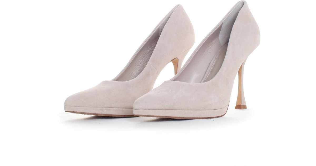 vince camuto white pumps