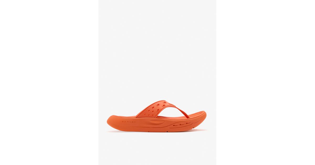 Oakley Studio Flip Flops in Orange for Men | Lyst