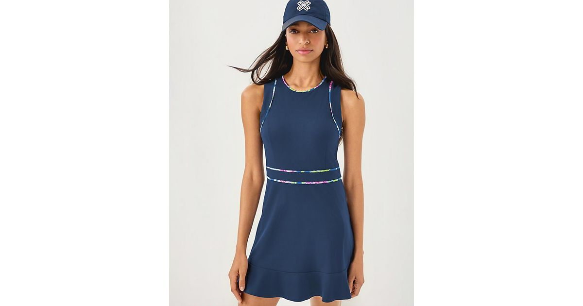 Lilly Luxletic – The Islands - A Lilly Pulitzer Signature Store